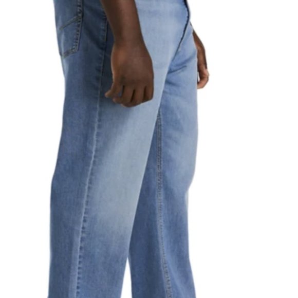 True Nation Relaxed Fit Jeans, (3) 50x34, (2) 52x34 - Picture 3 of 3